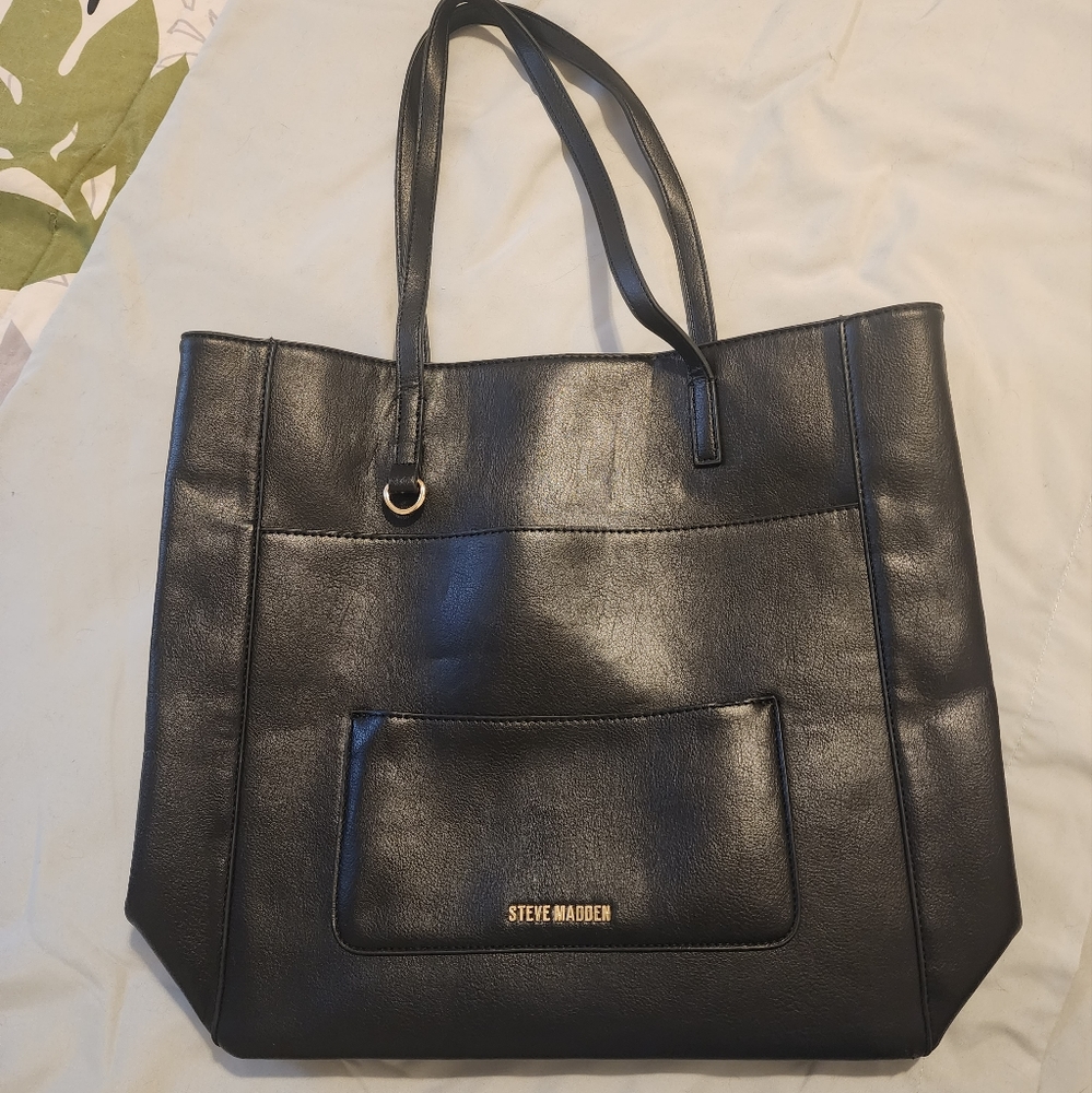 LIKE NEW STEVE MADDEN - Large Black Tote